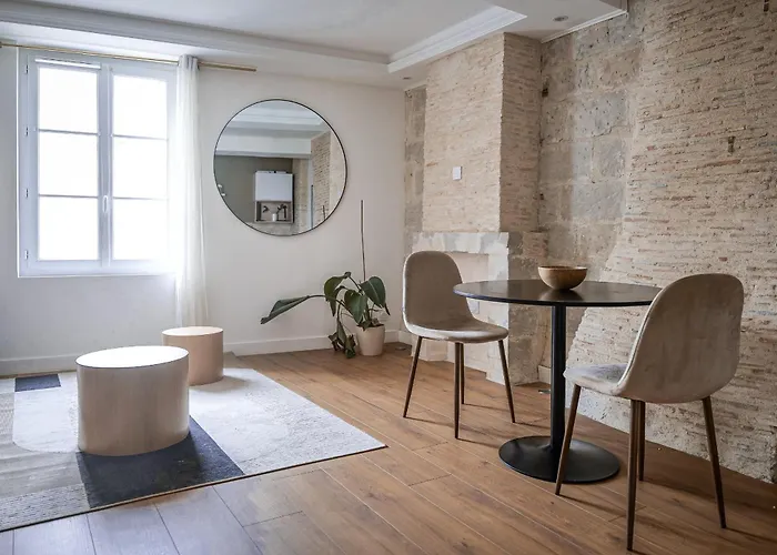 Tres Agreable - 2 Personnes - Coeur De Apartament Angers